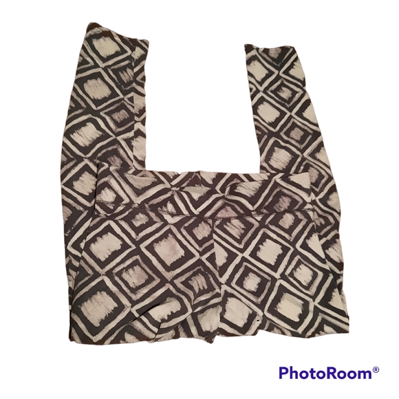 Geometric Black white Aerie leggings - Picture 4 of 7